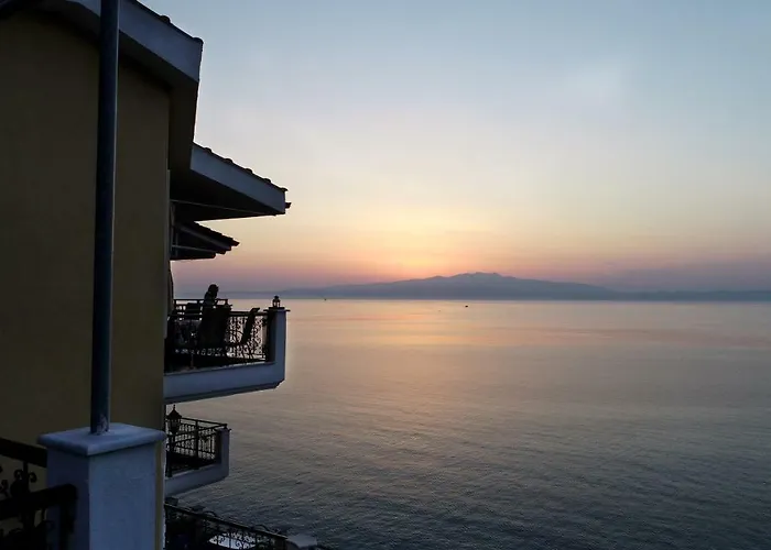 Aegean Colors Скала-Марион